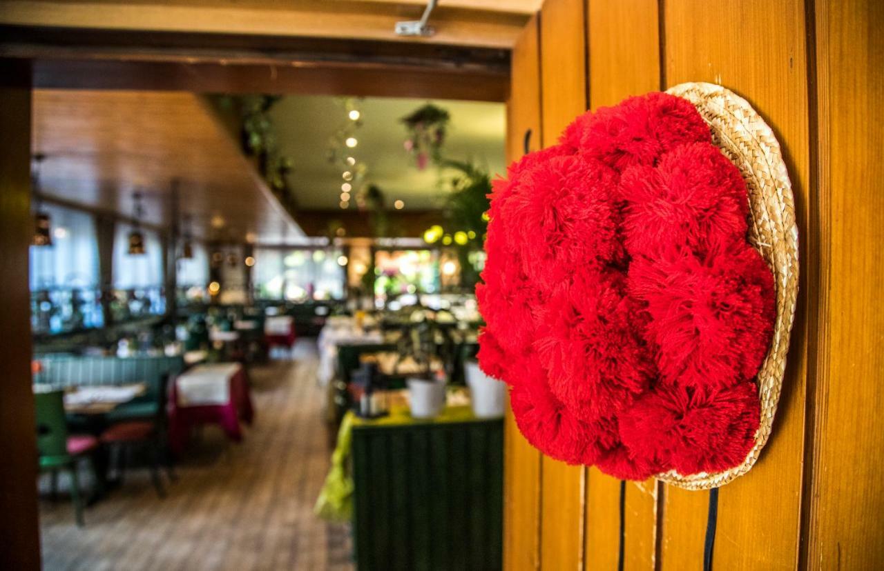 Hotel-Restaurant Zum Ochsen Schallstadt Luaran gambar