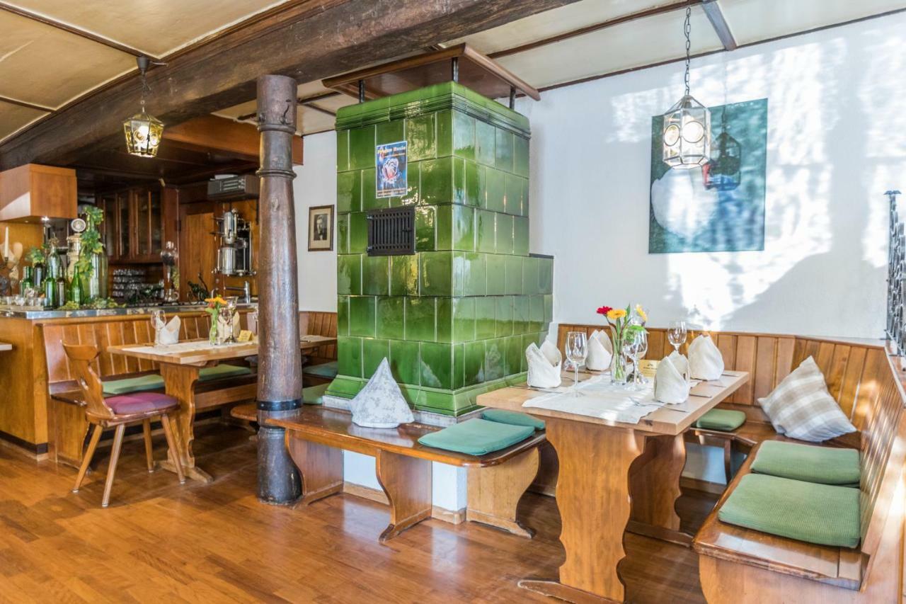 Hotel-Restaurant Zum Ochsen Schallstadt Luaran gambar